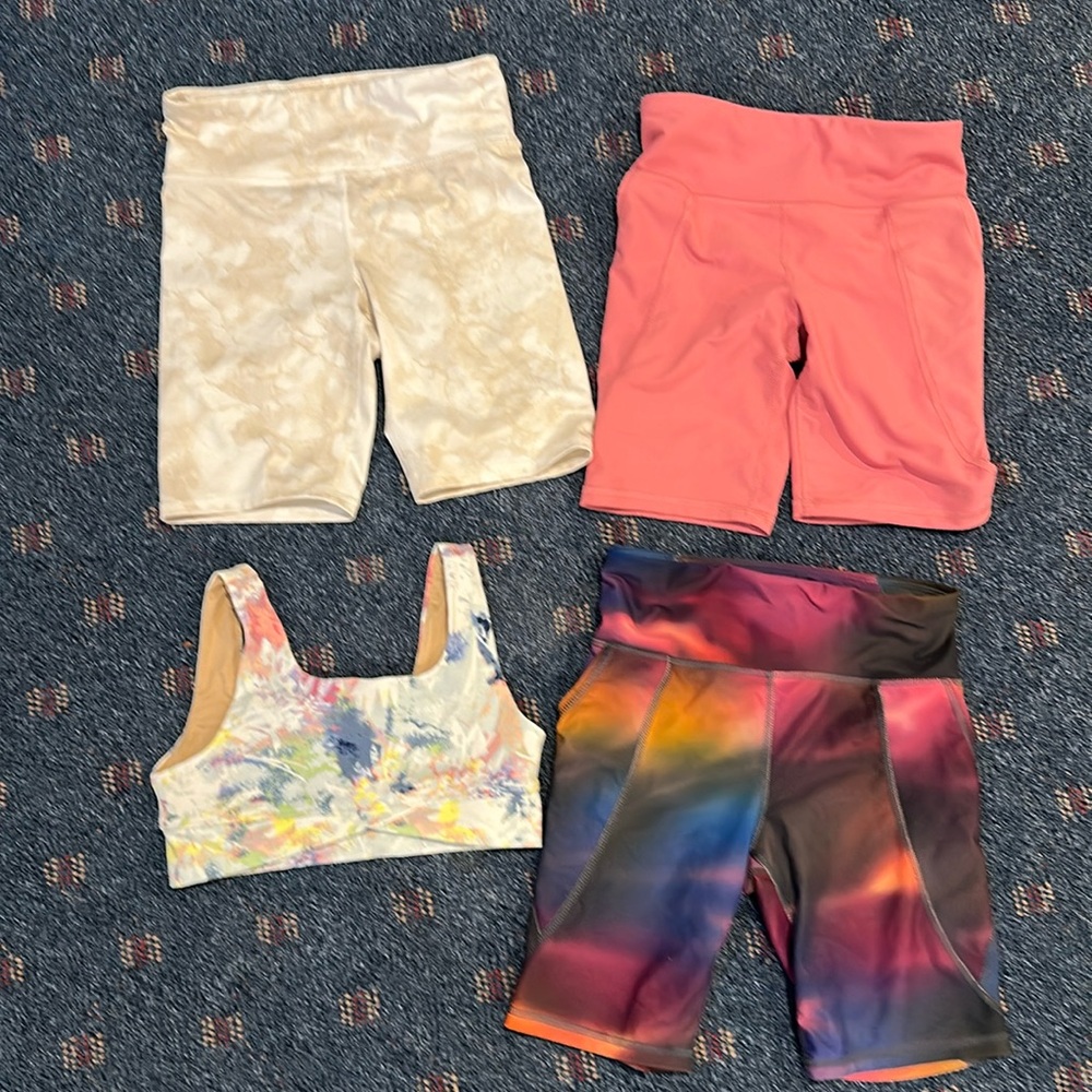New without tags Old Navy girls sz 8 Active sports bra and biker shorts